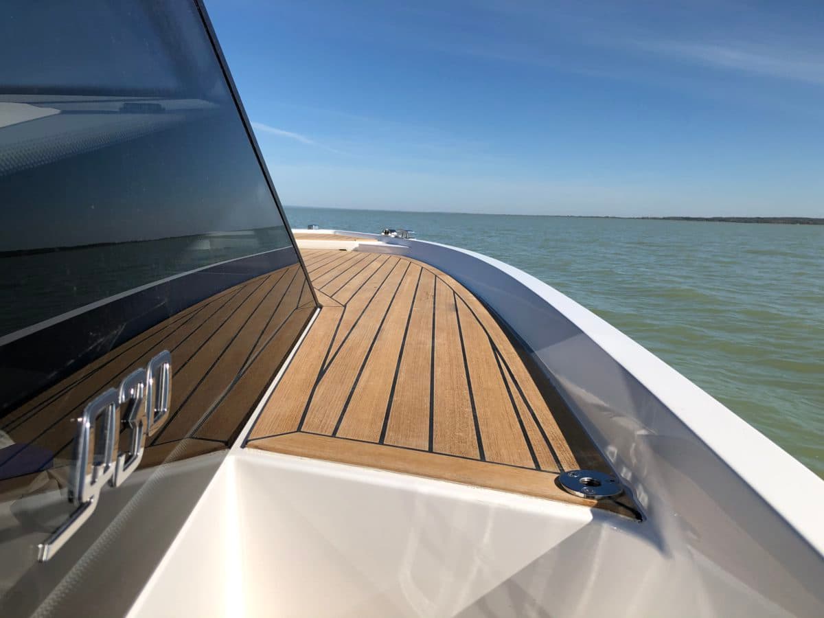 Q-Yachts electric yacht